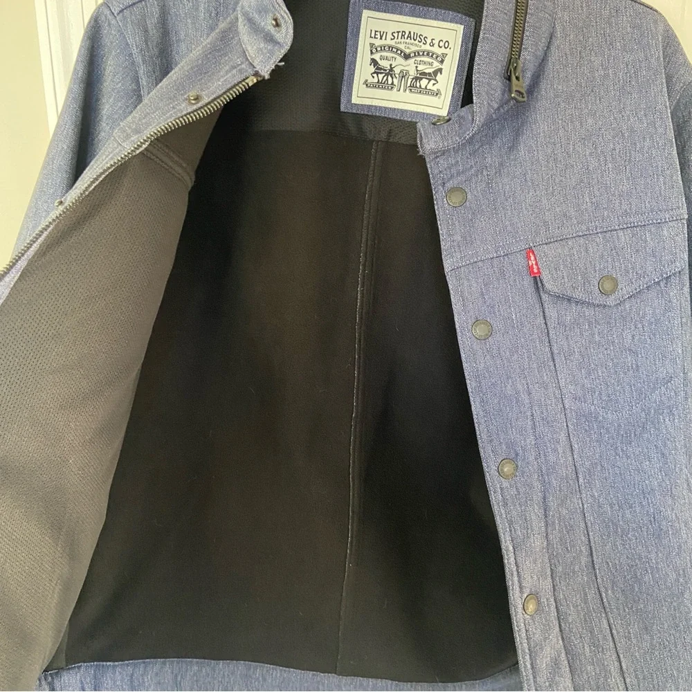Levi's Men's Soft Shell Stand Collar Commuter Trucker Jacket Size Medium
